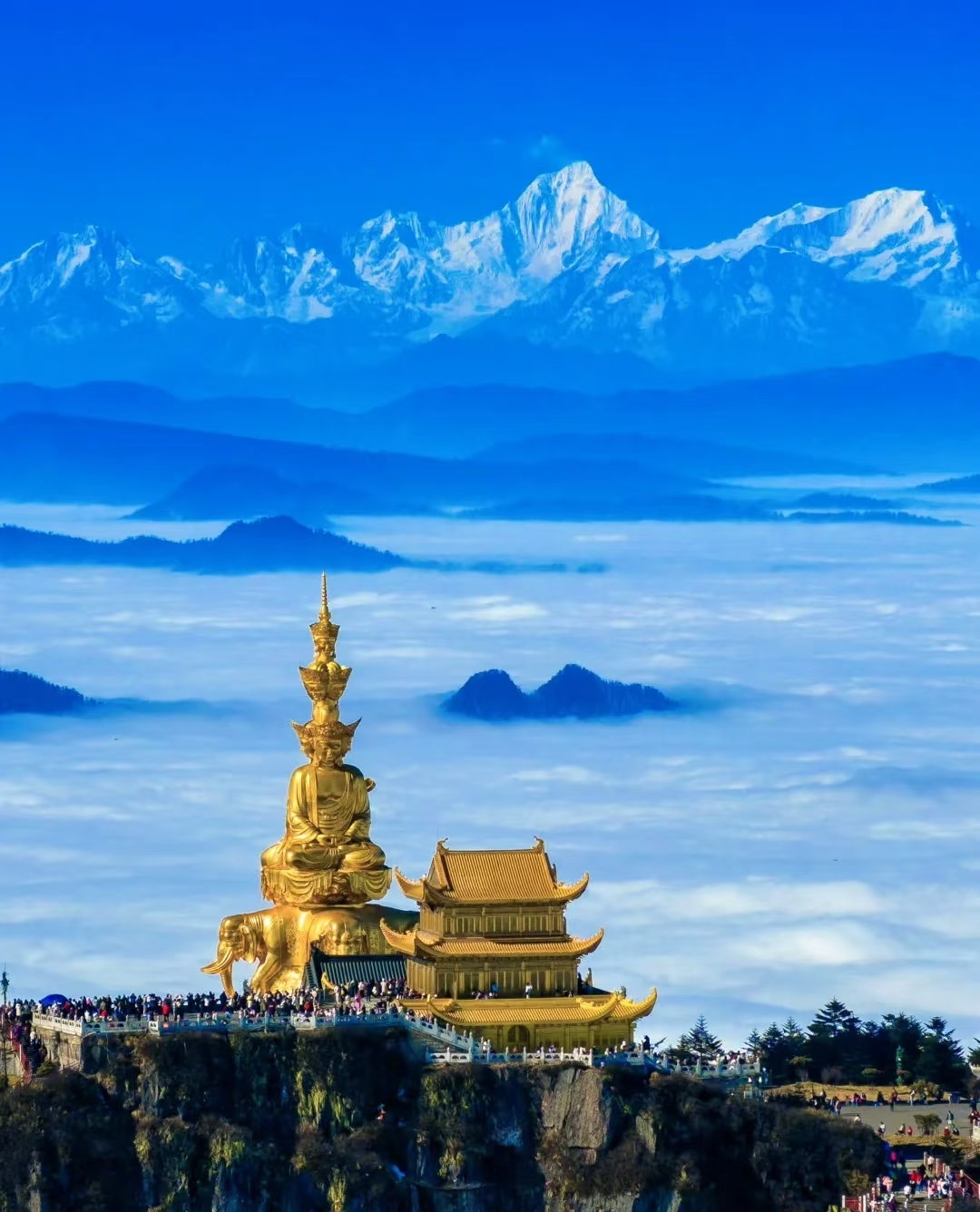 9-Day Chongqing & Chengdu & Emei Mountain Travel Itinerary